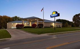 Days Inn Hillsboro Ohio